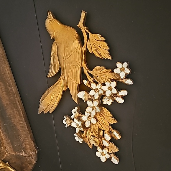 Vintage Syroco Wall Hangings - Picture 3 of 9